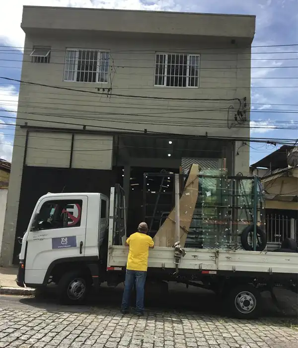 Império Soluções e Instalações | Vidraçaria Ipiranga | São Paulo | Envidraçamento de Sacada